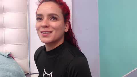 Maia  online show from February 2025 09:11:02 PM