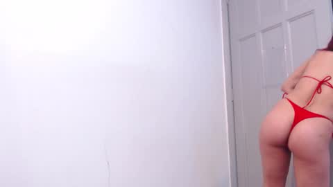 Maia  online show from March 2025 06:23:02 PM