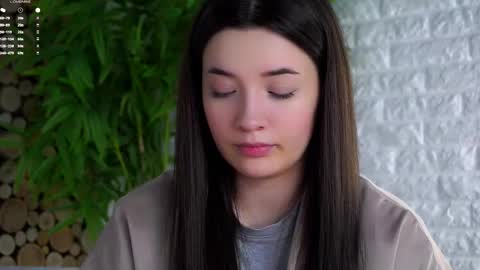 Lucy online show from March 2026 03:33:02 AM