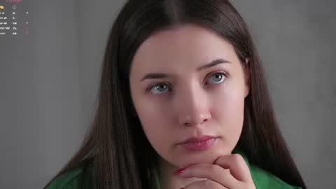 Snapshot of maidabuoy chatting on June 2026 04:14:02 AM Lucy online show from June 2026 04:14:02 AM