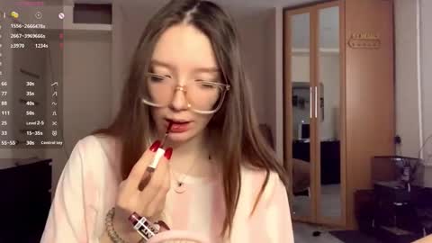 Elina online show from January 2026 08:38:02 AM