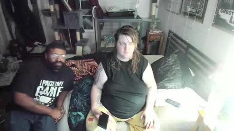 Alyx online show from October 2025 05:41:02 AM
