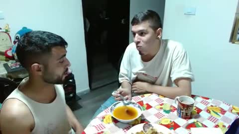 Maiki online show from November 2025 02:32:01 AM