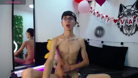 Maiky Cooper online show from February 2025 09:20:01 AM