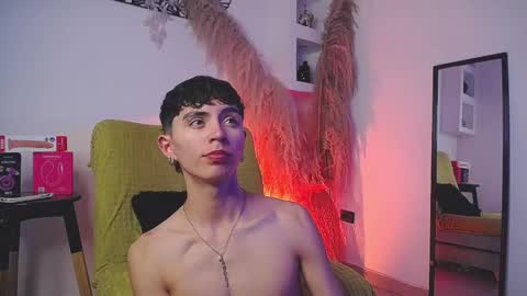 Maiky Cooper online show from September 2025 08:23:01 PM