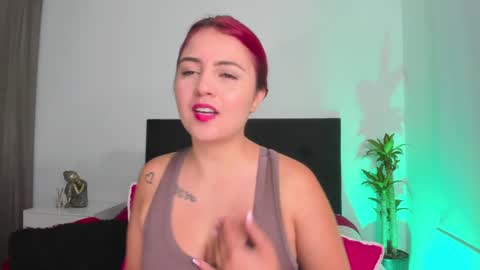 Mailyn online show from December 2024 02:43:01 AM