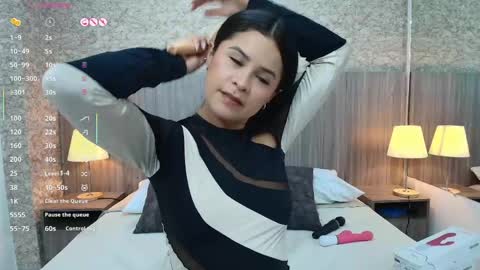 Snapshot of maite_jhon chatting on May 2026 11:29:01 AM online show from May 2026 11:29:01 AM