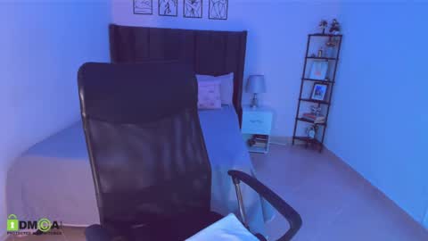 Snapshot of maite_kanes chatting on May 2026 11:36:01 PM Maite online show from May 2026 11:36:01 PM