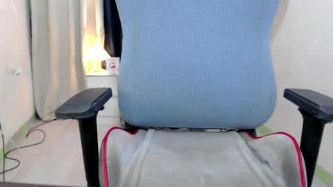 Annalyn online show from December 2024 04:02:02 PM