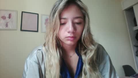 majo_gomezz online show from January 2026 05:17:02 PM