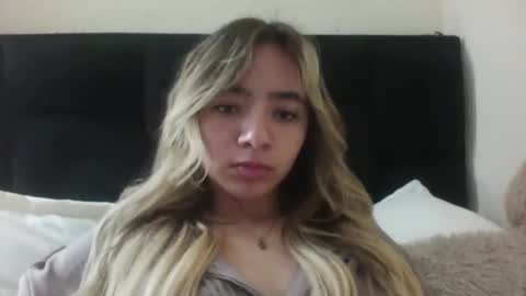 majo_gomezz online show from March 2026 02:04:02 AM