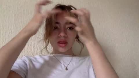 Snapshot of majo_gomezz chatting on May 2026 09:30:02 PM majo_gomezz online show from May 2026 09:30:02 PM