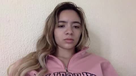 Snapshot of majo_gomezz chatting on May 2026 12:08:02 AM majo_gomezz online show from May 2026 12:08:02 AM