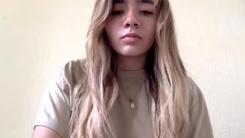 Snapshot of majo_gomezz chatting on May 2026 04:35:01 PM majo_gomezz online show from May 2026 04:35:01 PM