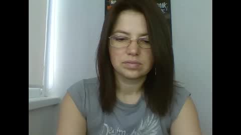 Snapshot of make_mesmile chatting on April 2026 06:14:02 AM make_mesmile online show from April 2026 06:14:02 AM