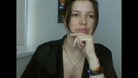 Snapshot of make_mesmile chatting on May 2026 06:30:01 AM make_mesmile online show from May 2026 06:30:01 AM