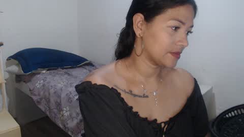 MAKENNAA online show from January 2025 09:11:02 AM