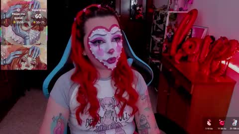 Snapshot of maki33_ chatting on February 2026 12:51:02 AM petite clown online show from February 2026 12:51:02 AM