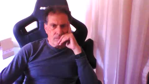 makis8989 online show from April 2026 12:28:02 PM