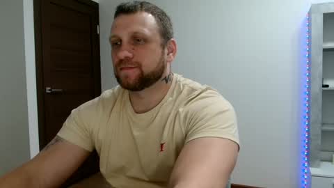Snapshot of malchyshka chatting on June 2026 04:41:02 PM malchyshka online show from June 2026 04:41:02 PM