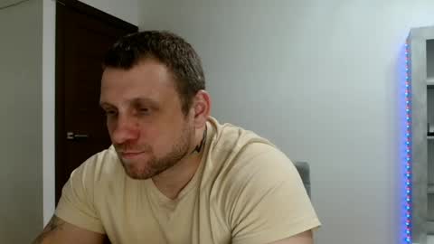Snapshot of malchyshka chatting on June 2026 06:32:02 PM malchyshka online show from June 2026 06:32:02 PM