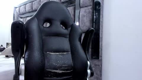 Malcom Stone online show from November 2025 05:32:02 AM