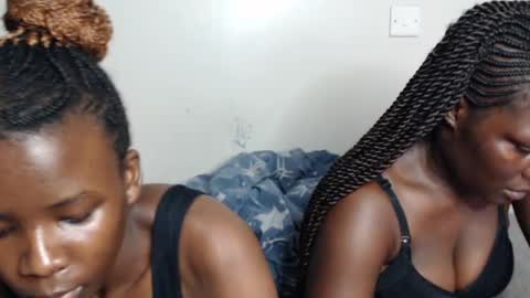 Snapshot of malia_latifa chatting on June 2026 02:42:01 PM lati online show from June 2026 02:42:01 PM