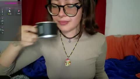 Snapshot of malicia_witch_ chatting on June 2026 04:48:02 AM Mar Alicia Rosie v A L I C I A W I T C - Meg Cherie online show from June 2026 04:48:02 AM