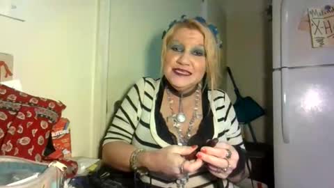 malinda702 online show from February 2026 10:18:01 AM