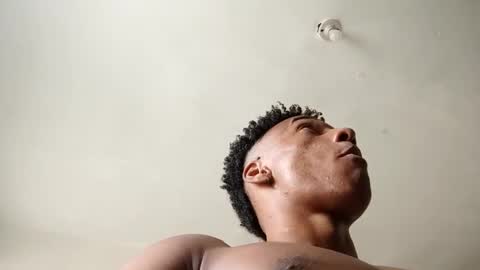 Snapshot of malkongarcia chatting on January 2025 04:14:02 PM malkongarcia online show from January 2025 04:14:02 PM