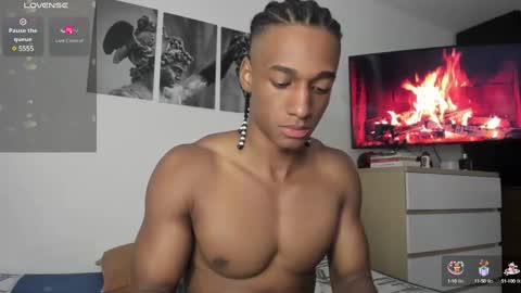 Snapshot of malkongarcia chatting on February 2025 03:09:02 PM malkongarcia online show from February 2025 03:09:02 PM
