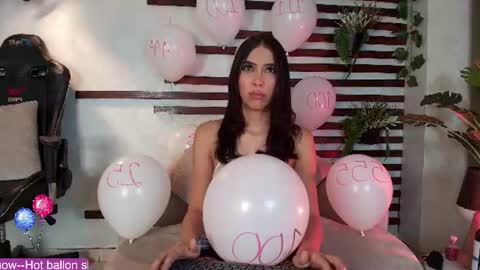 Snapshot of mallory_dietlinde chatting on June 2026 02:20:02 AM mallory_dietlinde online show from June 2026 02:20:02 AM