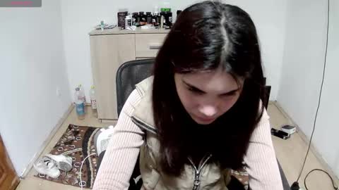 mallorymyers online show from December 2025 10:30:02 PM