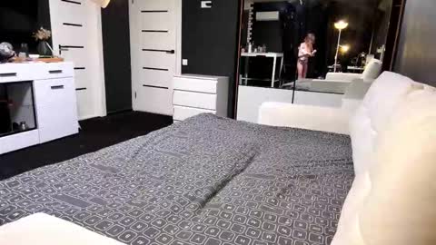 Snapshot of mallorysulzbach chatting on March 2026 10:59:01 PM Nicole online show from March 2026 10:59:01 PM