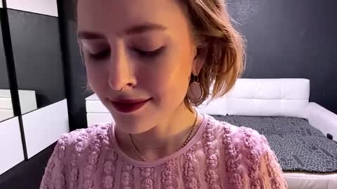 Snapshot of mallorysulzbach chatting on April 2026 07:06:02 AM Nicole online show from April 2026 07:06:02 AM