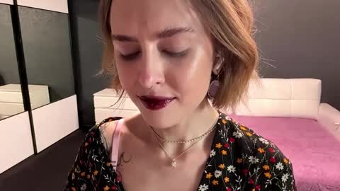 Snapshot of mallorysulzbach chatting on April 2026 07:41:01 AM Nicole online show from April 2026 07:41:01 AM