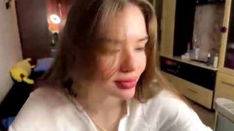 Jinny online show from March 2026 03:05:04 PM