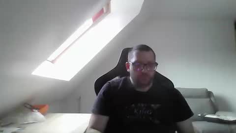 breton online show from December 2024 03:45:02 PM