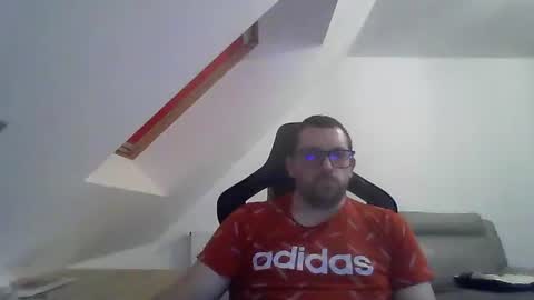 breton online show from January 2025 05:01:01 PM