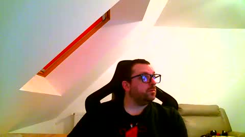 breton online show from March 2025 07:48:01 PM