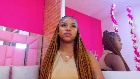 Snapshot of malu_horny_69 chatting on December 2024 11:29:01 AM Melanie online show from December 2024 11:29:01 AM