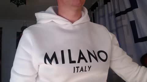 malvolamont online show from March 2026 06:05:02 PM