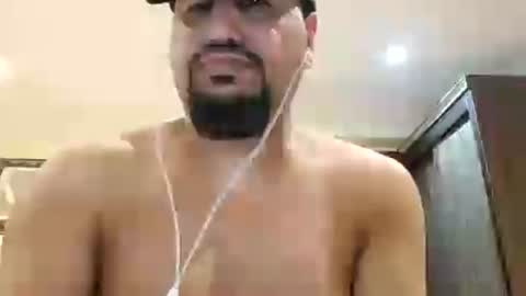 Snapshot of man_new chatting on June 2026 02:29:02 PM Man new online show from June 2026 02:29:02 PM