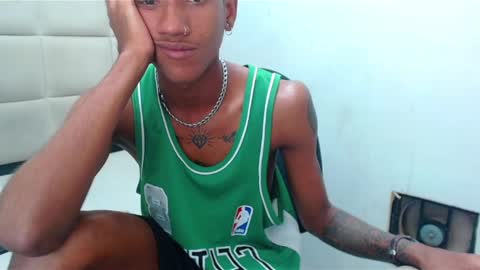 man_san11 online show from February 2025 04:12:02 PM