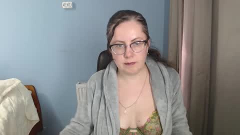 mandarinka28 online show from December 2025 09:14:01 AM