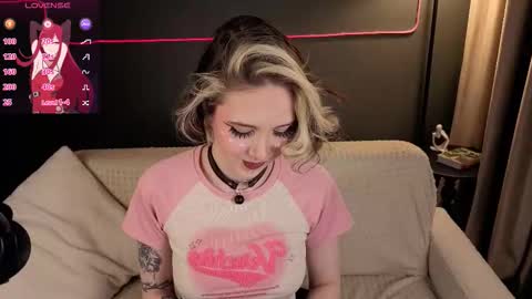 Luna online show from March 2026 09:32:02 PM