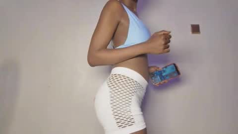 mandymia online show from December 2025 04:54:01 AM