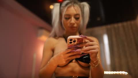 Snapshot of mandypeas chatting on September 2025 05:56:01 AM Anto Lovense is Active My pleasure is in your hands Private is Open online show from September 2025 05:56:01 AM
