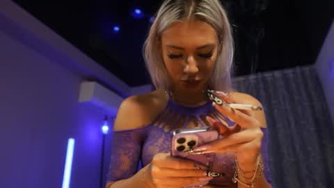 Snapshot of mandypeas chatting on October 2025 06:55:01 AM Anto Lovense is Active My pleasure is in your hands Private is Open online show from October 2025 06:55:01 AM