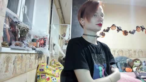 Mandy online show from October 2025 03:45:01 PM